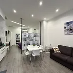 San Saba Street 48 *
