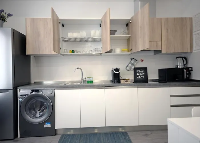 San Saba Street 48 * Rom